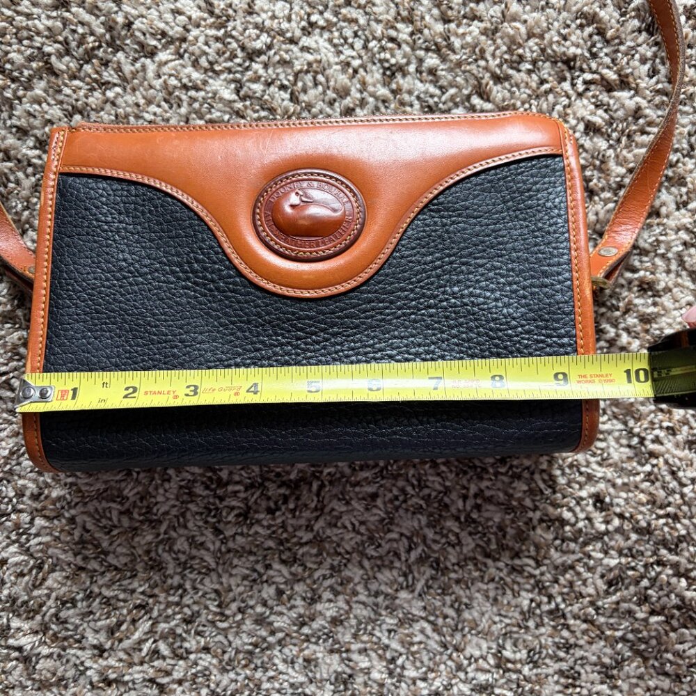 Vintage Dooney & Bourke Crossbody - Picture 6 of 6